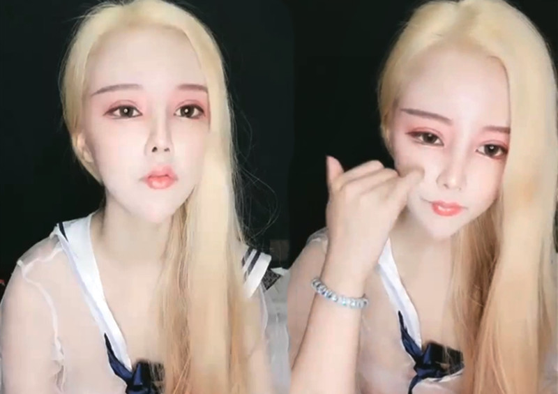 泷泽萝音金发网红脸妹子透视装跳蛋自慰,白皙皮肤逼逼无毛跳蛋塞入拉扯